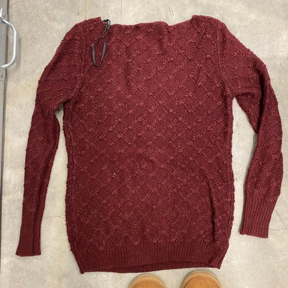 Maroon Sweater - Picture 3 of 3